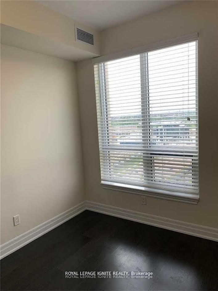 Photo 7 of Unit 1401, 9085 Jane Street, Vaughan, Concord — HOMEH