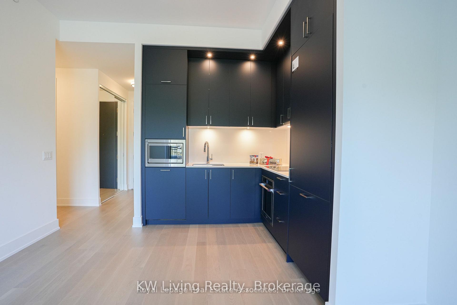 Photo 46 of Unit MZ10, 259 The Kingsway, Etobicoke, Edenbridge-Humber Valley — HOMEH