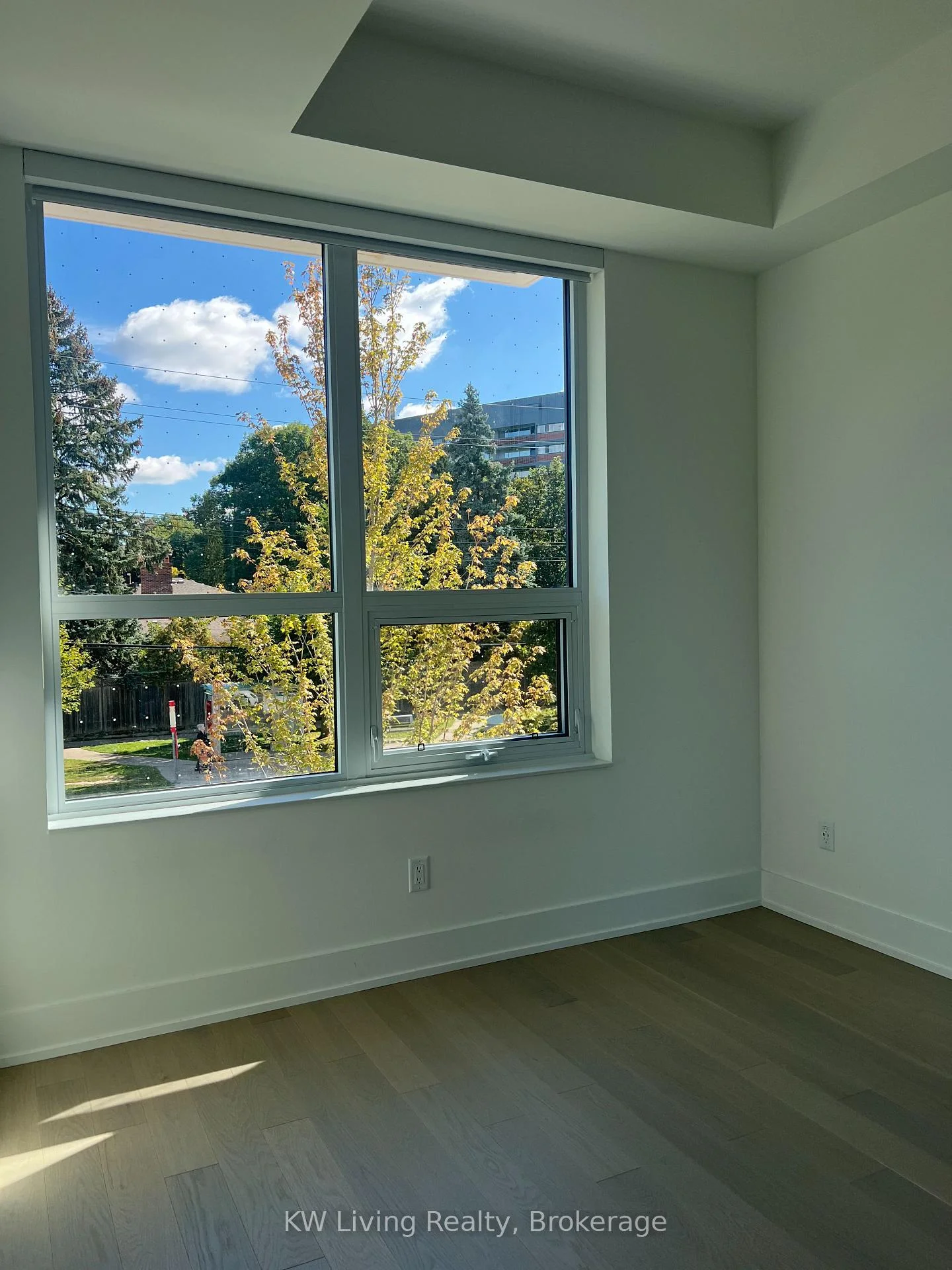Photo 50 of Unit MZ10, 259 The Kingsway, Etobicoke, Edenbridge-Humber Valley — HOMEH