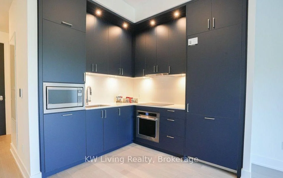 Photo 45 of Unit MZ10, 259 The Kingsway, Etobicoke, Edenbridge-Humber Valley — HOMEH