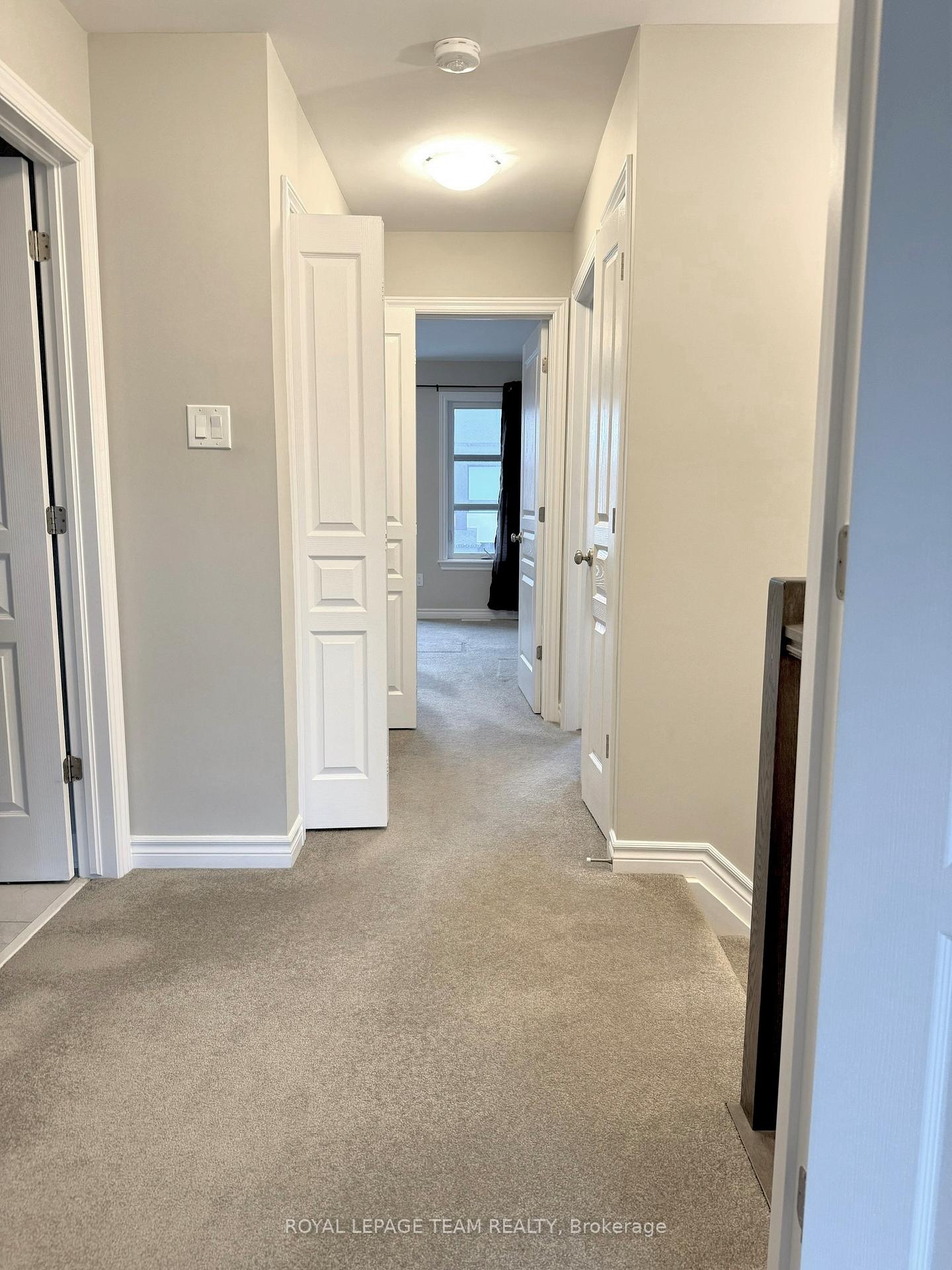 Photo 27 of 82 Warrior Street, Ottawa, Kanata - Emerald Meadows/Trailwest — HOMEH