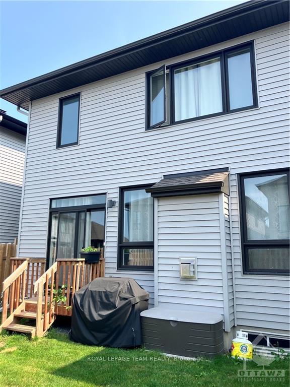 Photo 34 of 82 Warrior Street, Ottawa, Kanata - Emerald Meadows/Trailwest — HOMEH