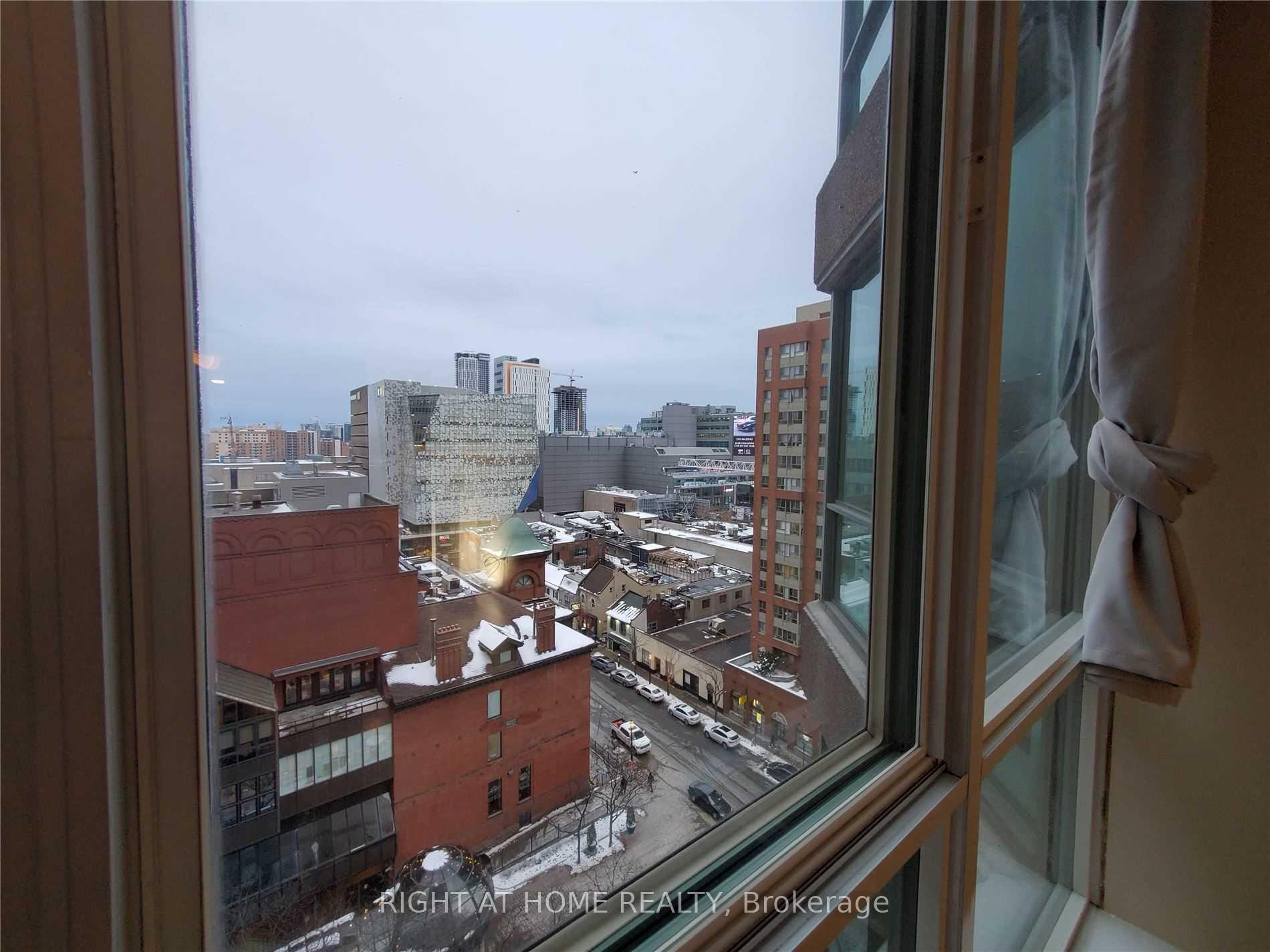 Photo 5 of Unit 1109, 38 Elm Street, Toronto, Bay Street Corridor — HOMEH