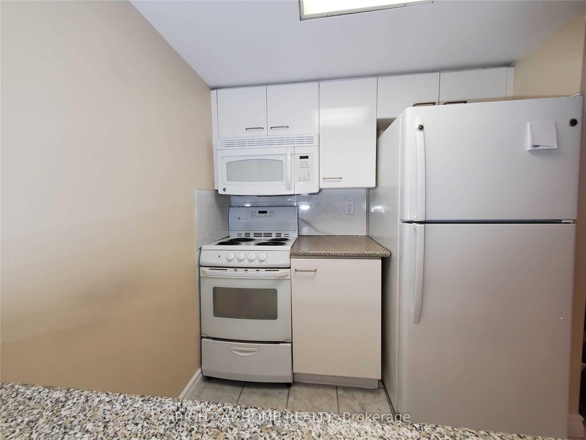 Photo 18 of Unit 1109, 38 Elm Street, Toronto, Bay Street Corridor — HOMEH