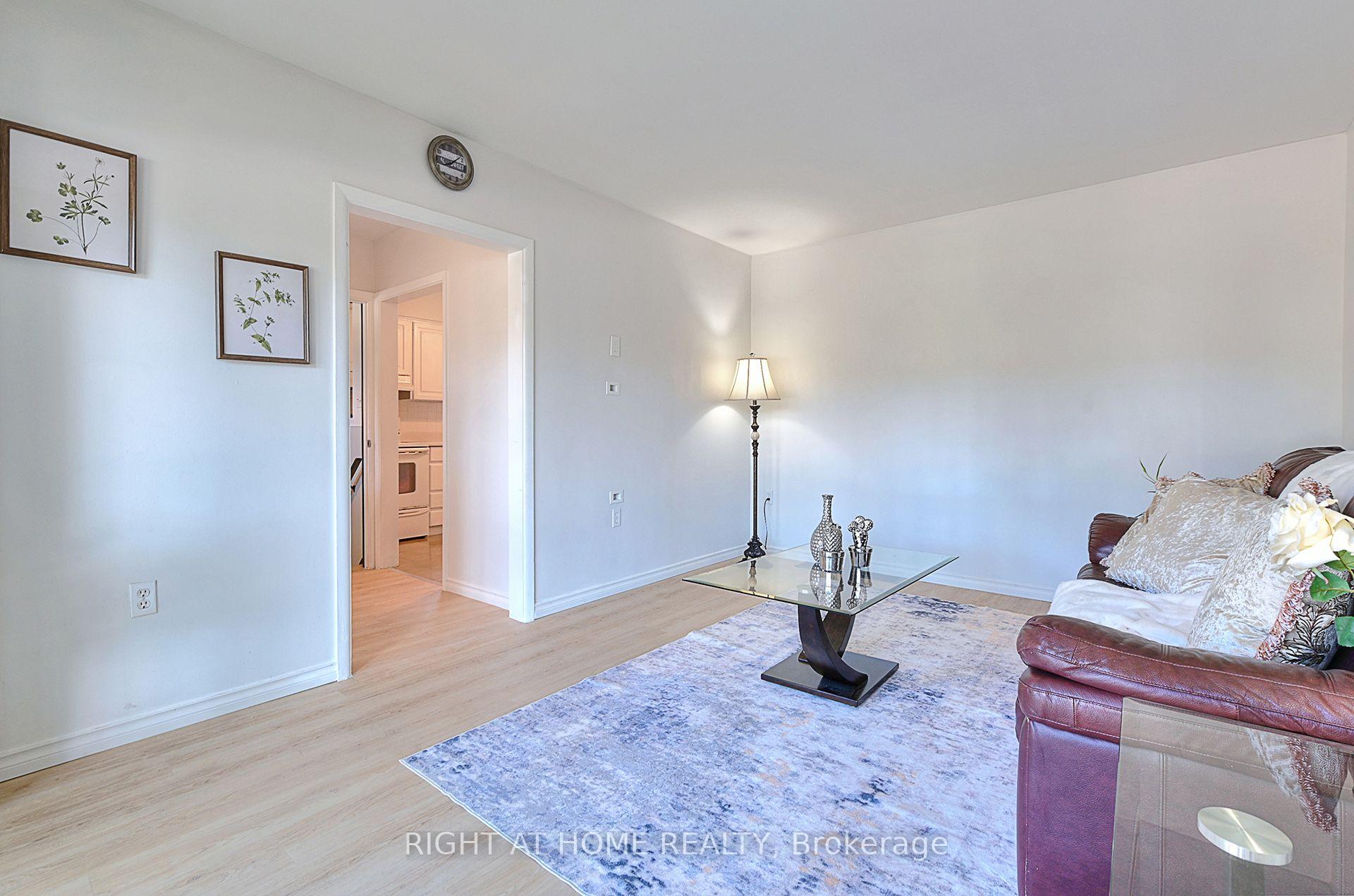 Photo 5 of 245 West 33rd Street, Hamilton, Westcliffe — HOMEH
