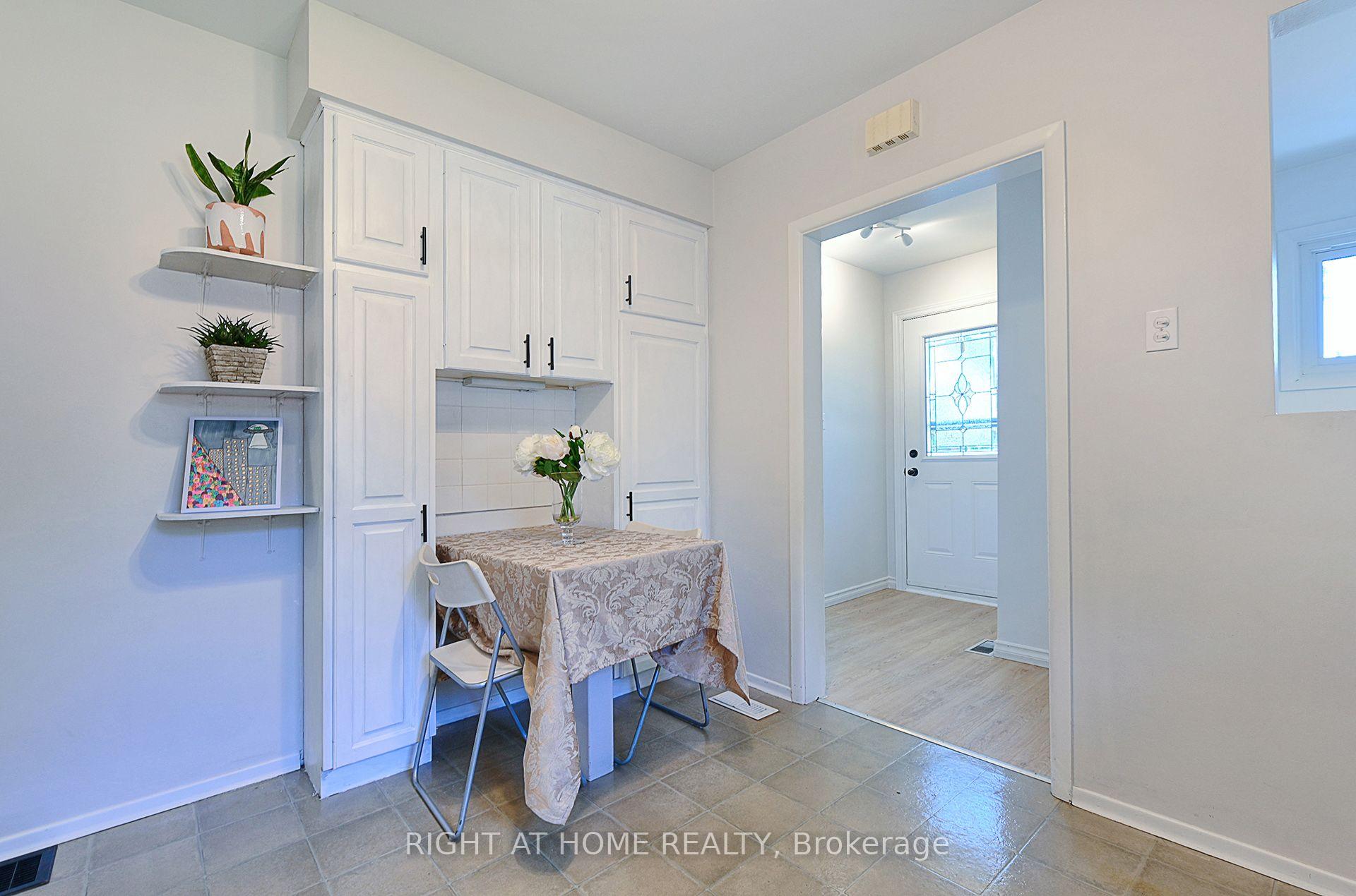 Photo 8 of 245 West 33rd Street, Hamilton, Westcliffe — HOMEH