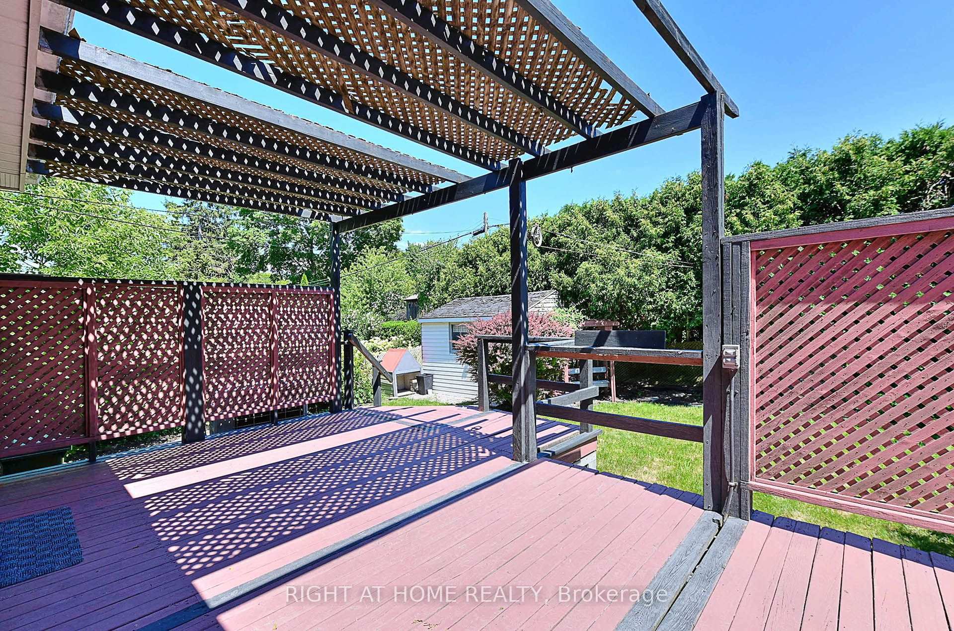 Photo 21 of 245 West 33rd Street, Hamilton, Westcliffe — HOMEH