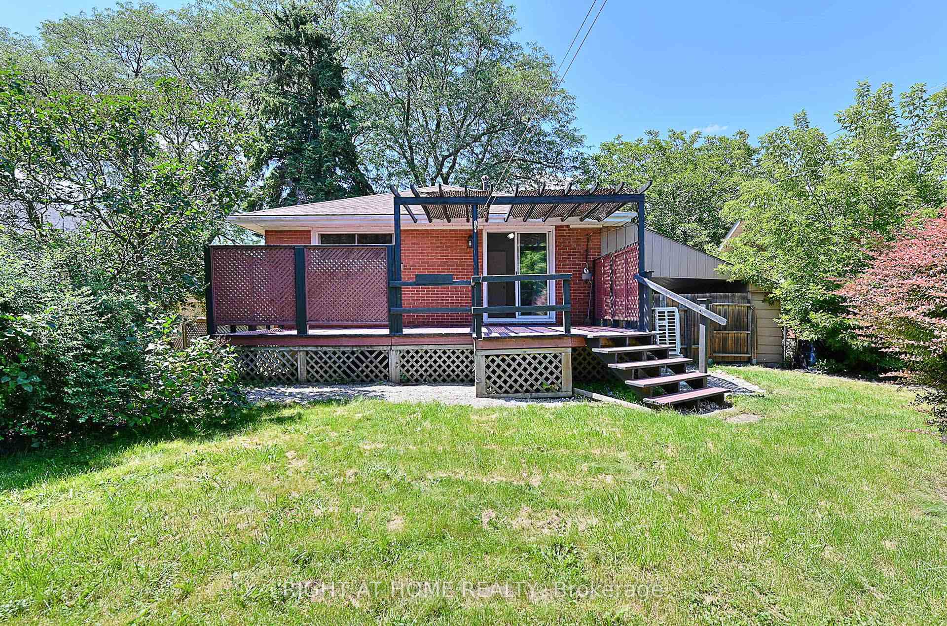 Photo 23 of 245 West 33rd Street, Hamilton, Westcliffe — HOMEH