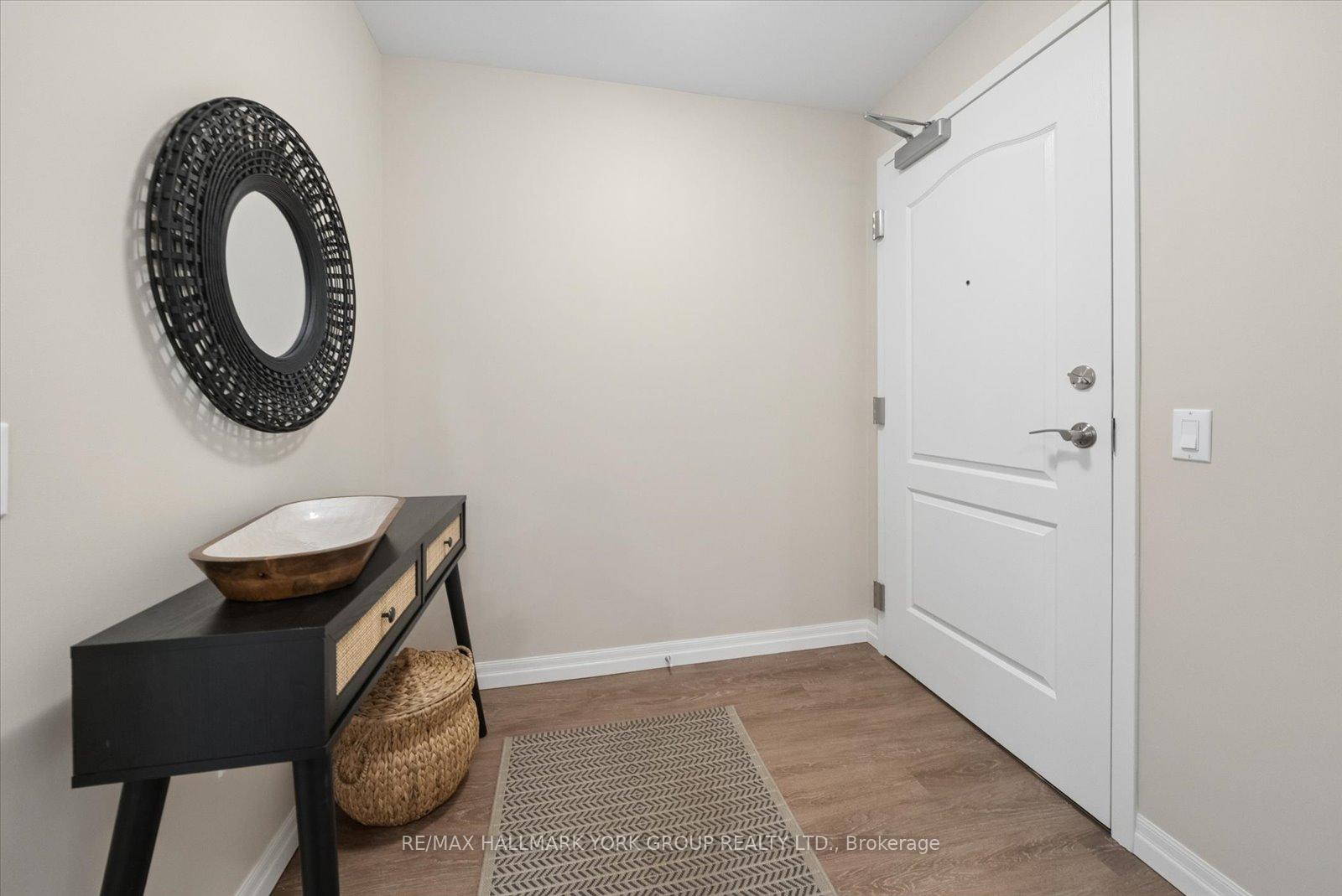 Photo 5 of Unit 116, 460 William Graham Drive, Aurora, Rural Aurora — HOMEH