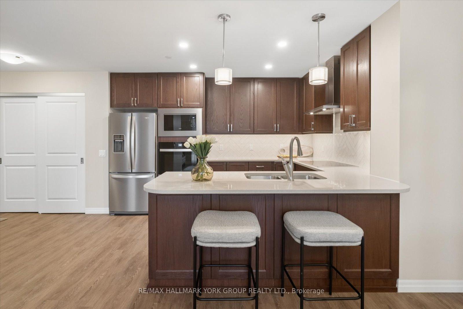 Photo 12 of Unit 116, 460 William Graham Drive, Aurora, Rural Aurora — HOMEH