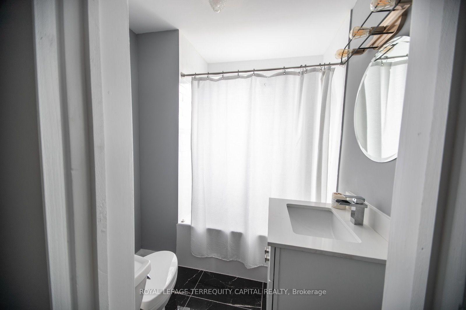 Photo 11 of Unit Upper, 1010 Caledonia Road, North York, Yorkdale-Glen Park — HOMEH