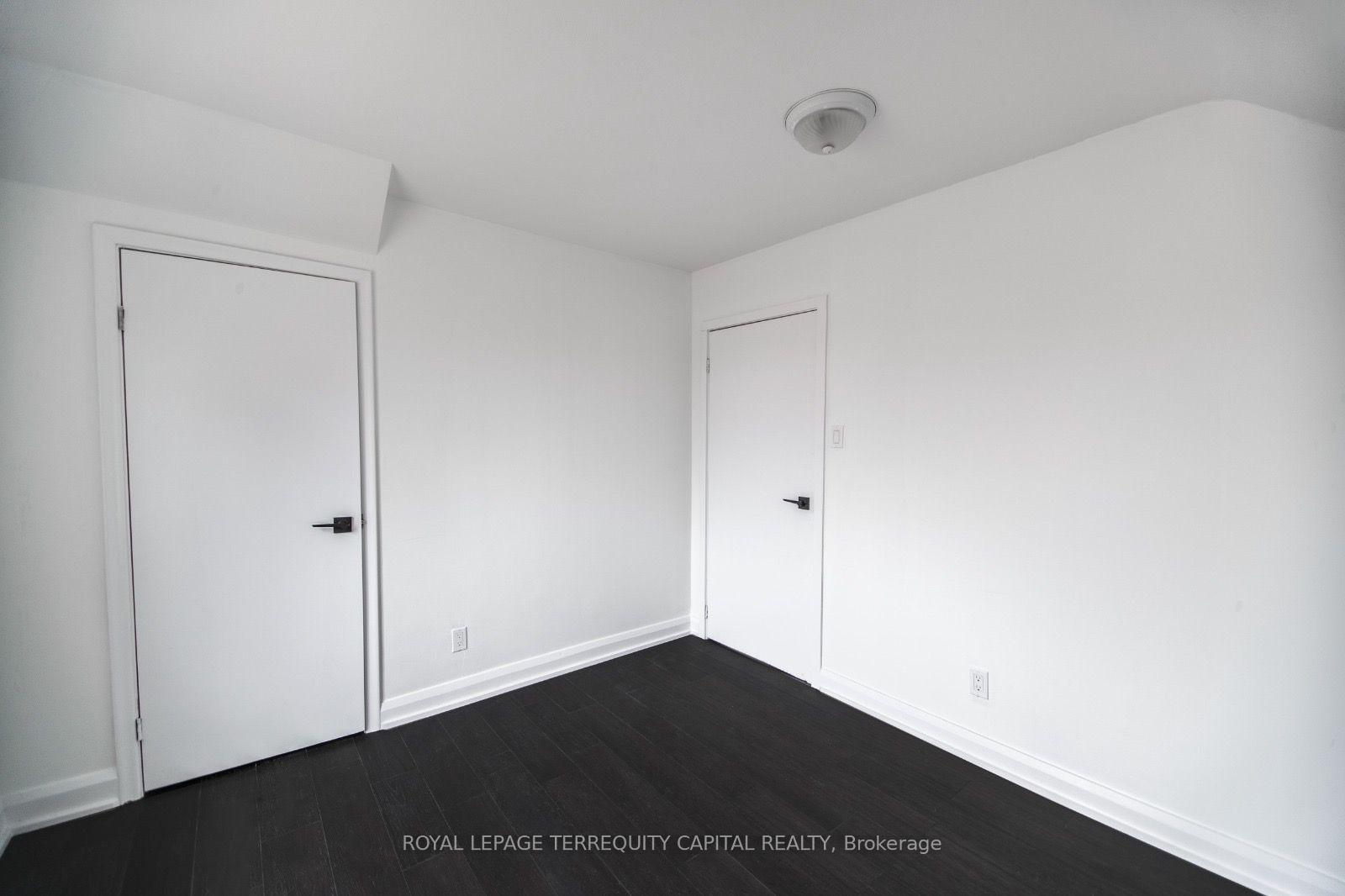 Photo 14 of Unit Upper, 1010 Caledonia Road, North York, Yorkdale-Glen Park — HOMEH