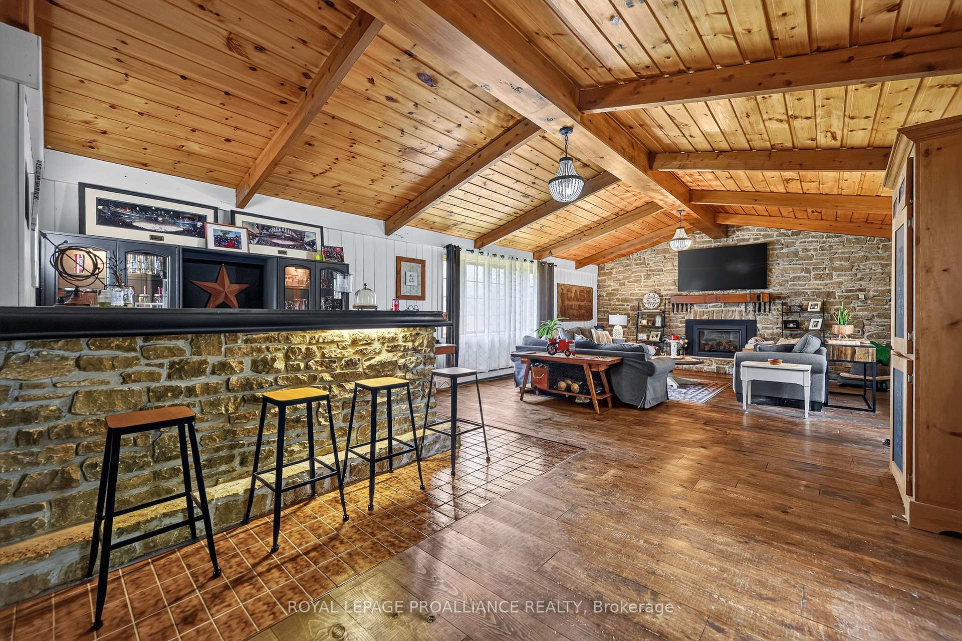 Photo 19 of 9137 County Road 6, Augusta, Augusta Twp — HOMEH