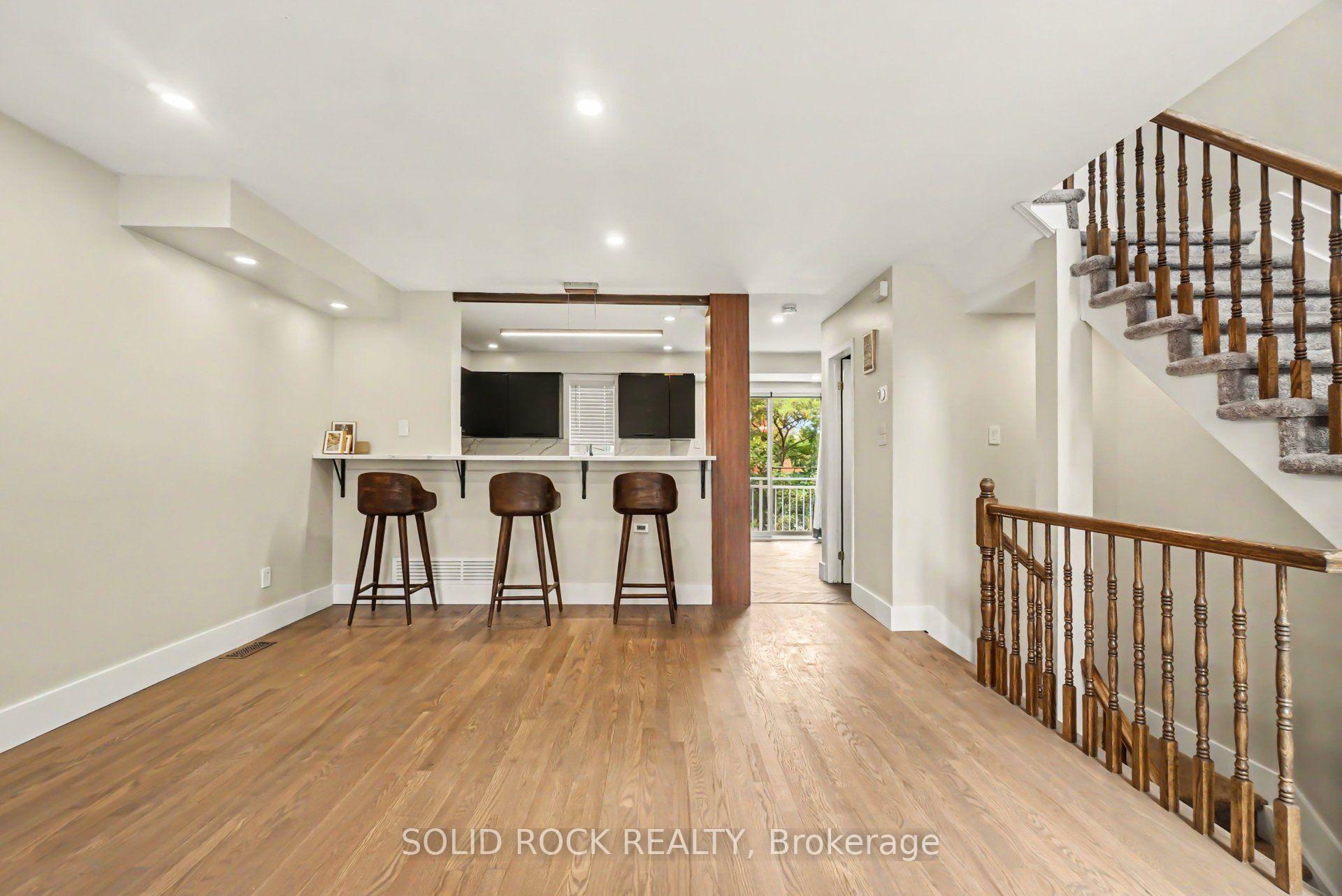 Photo 9 of 5 Beckington Private, Ottawa, Ottawa Centre — HOMEH