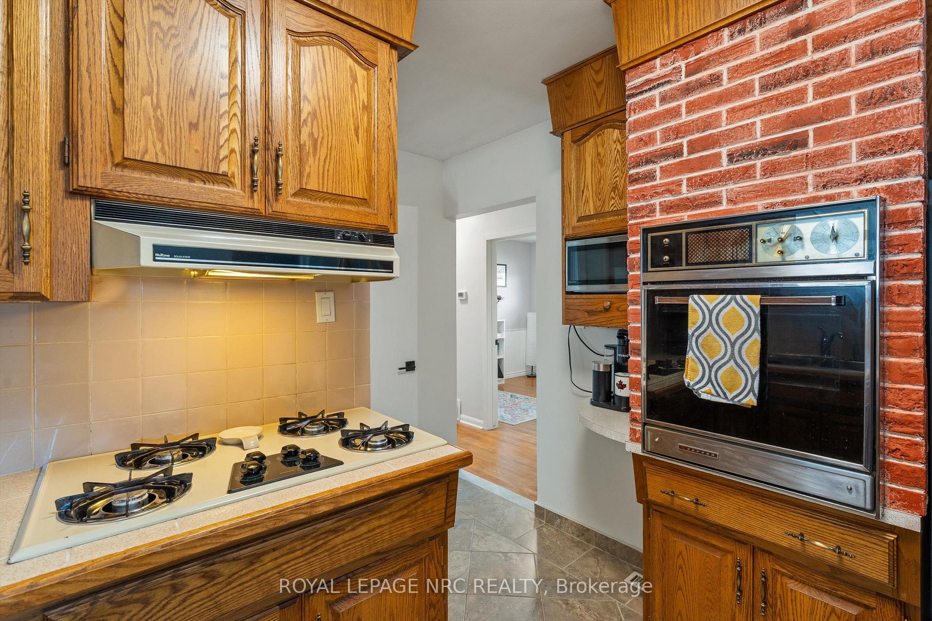 Photo 18 of 161 Catherine Street, Fort Erie, Central — HOMEH