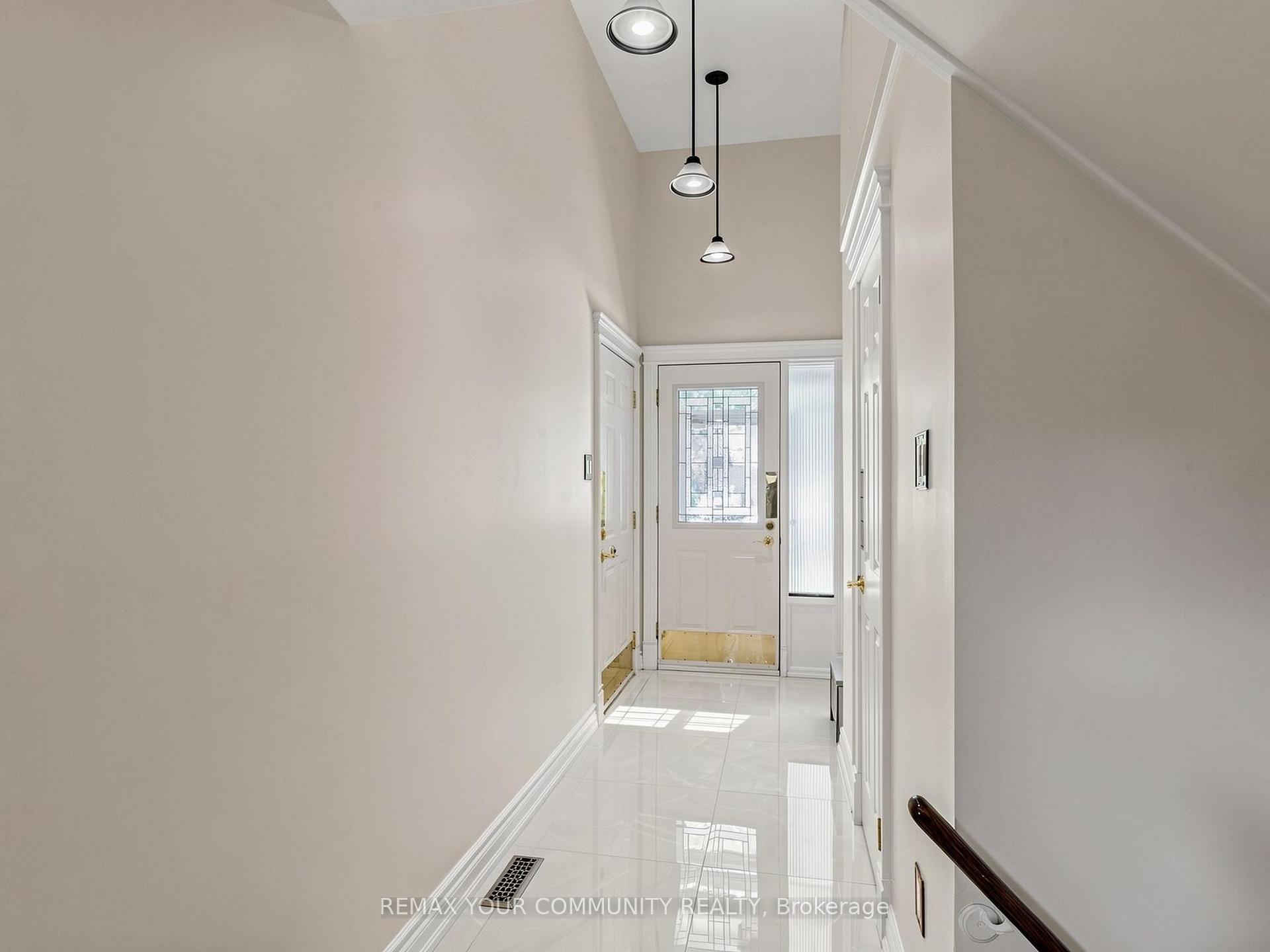 Photo 16 of 75 St. Andrews Court, Aurora, Hills of St Andrew — HOMEH