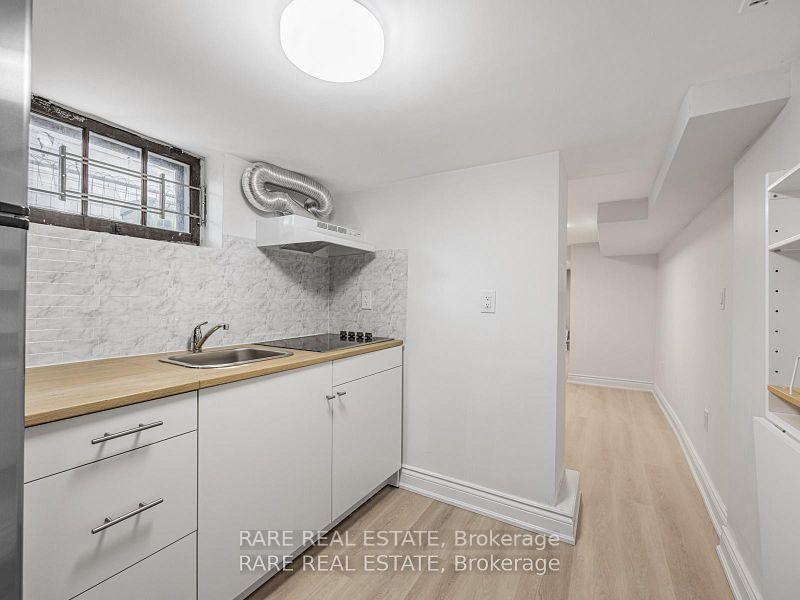 Photo 4 of Unit Lower, 727 Rhodes Avenue, Toronto, Greenwood-Coxwell — HOMEH