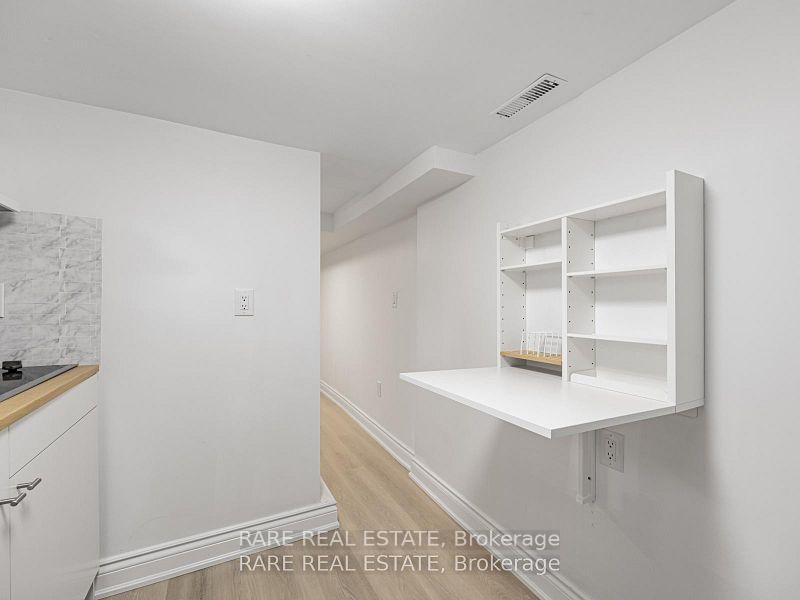 Photo 5 of Unit Lower, 727 Rhodes Avenue, Toronto, Greenwood-Coxwell — HOMEH