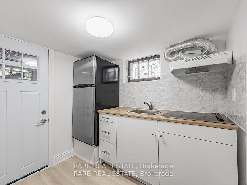 Photo 7 of Unit Lower, 727 Rhodes Avenue, Toronto, Greenwood-Coxwell — HOMEH
