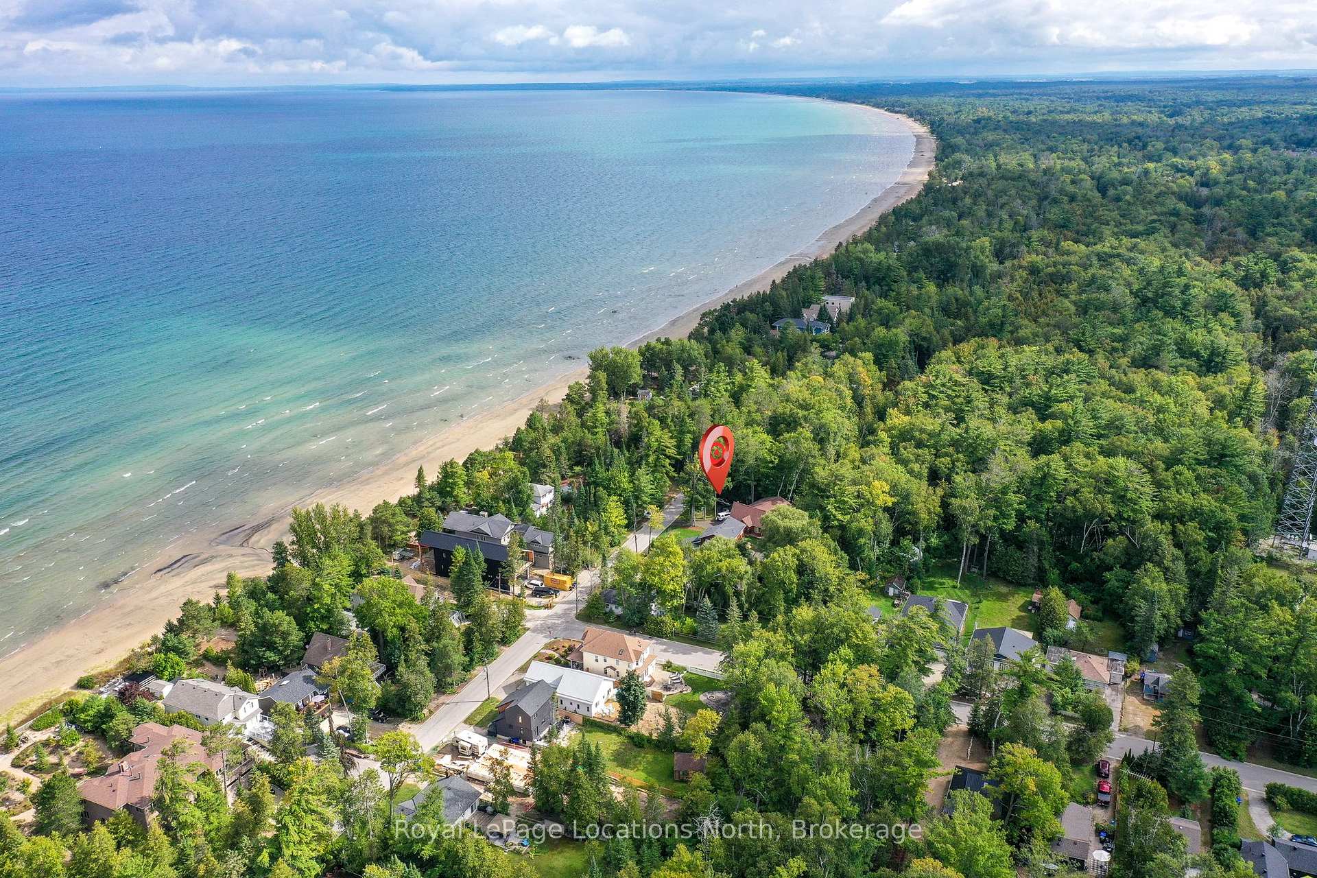 Photo 4 of 1657 Shore Lane, Wasaga Beach — HOMEH