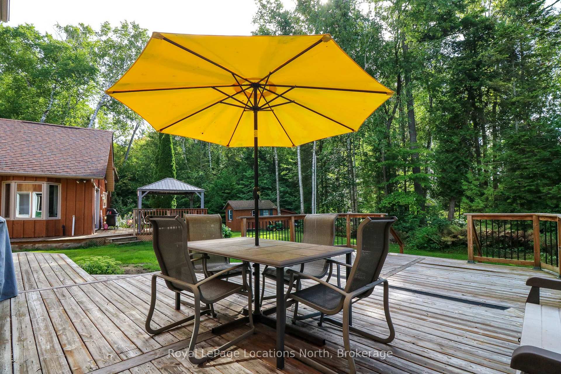 Photo 6 of 1657 Shore Lane, Wasaga Beach — HOMEH