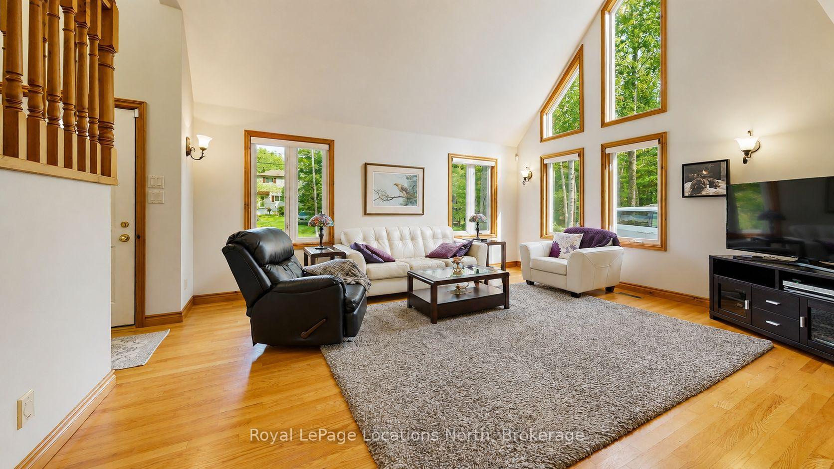 Photo 16 of 1657 Shore Lane, Wasaga Beach — HOMEH