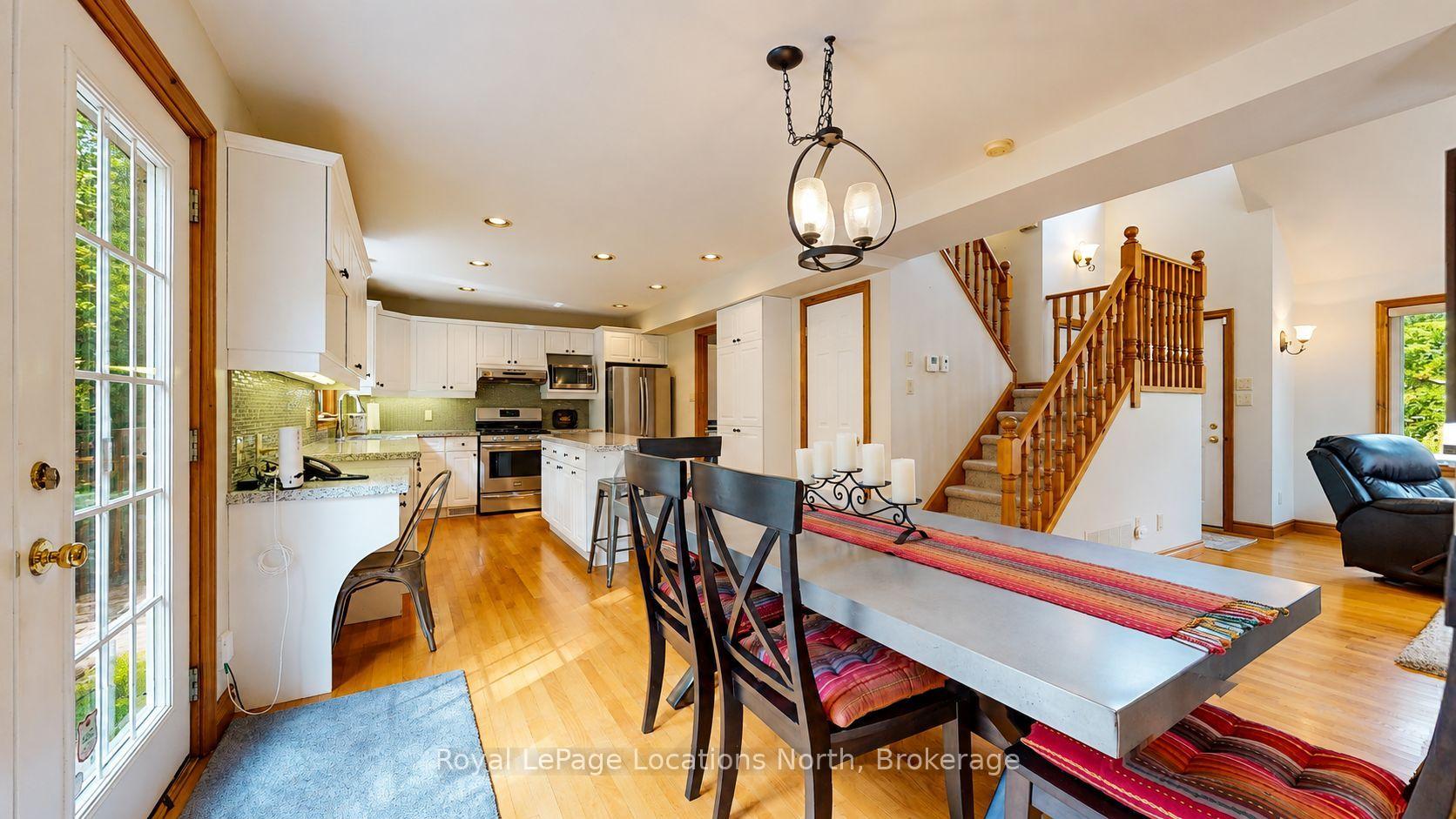 Photo 25 of 1657 Shore Lane, Wasaga Beach — HOMEH