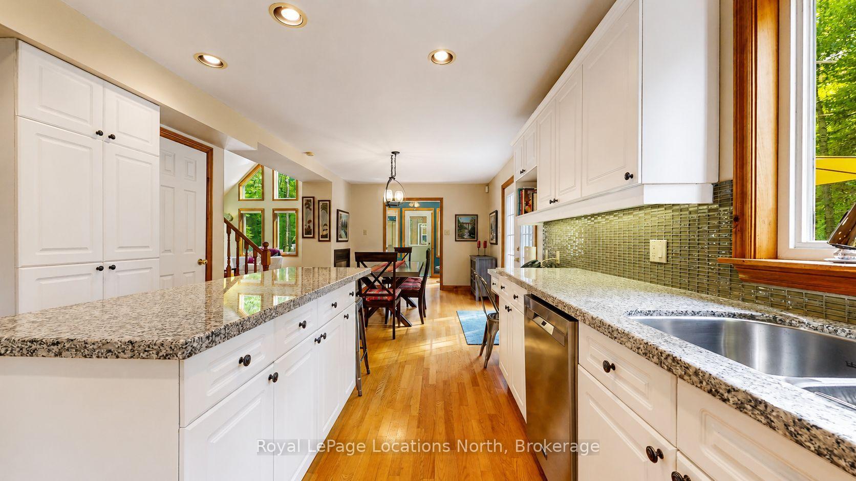 Photo 28 of 1657 Shore Lane, Wasaga Beach — HOMEH