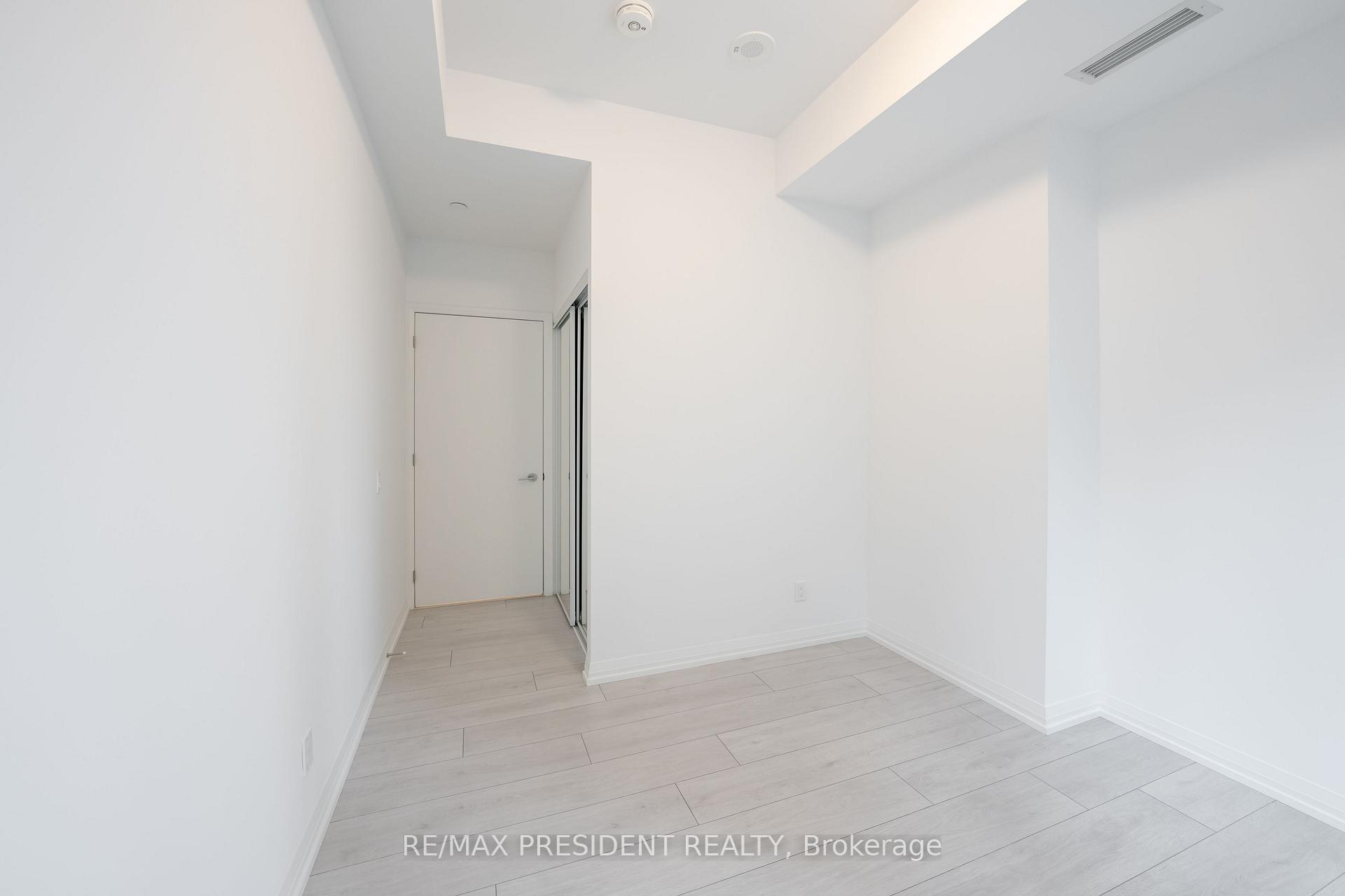 Photo 15 of Unit 822, 400 King Street W, Toronto, Waterfront Communities — HOMEH