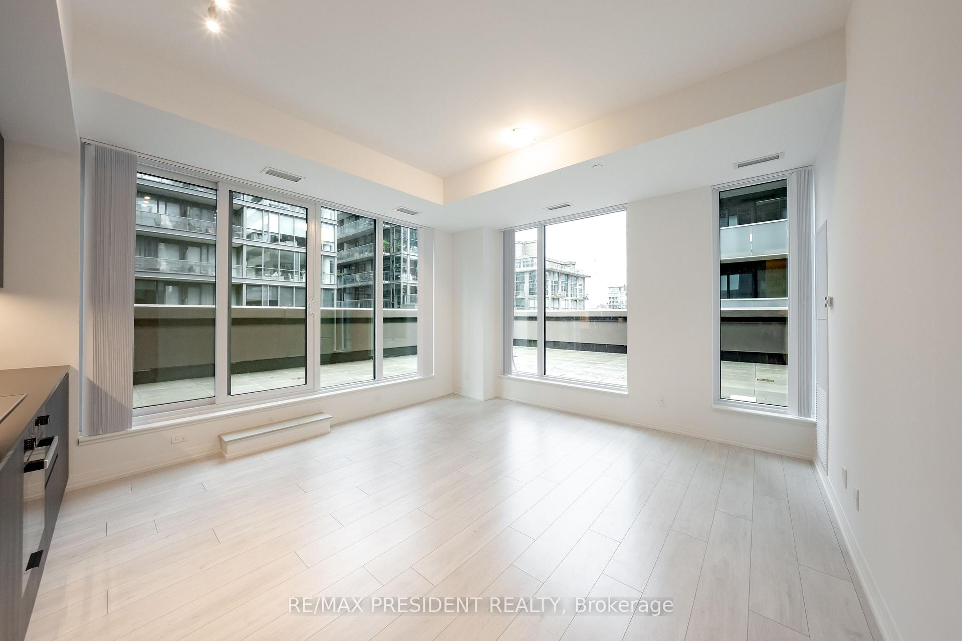 Photo 23 of Unit 822, 400 King Street W, Toronto, Waterfront Communities — HOMEH