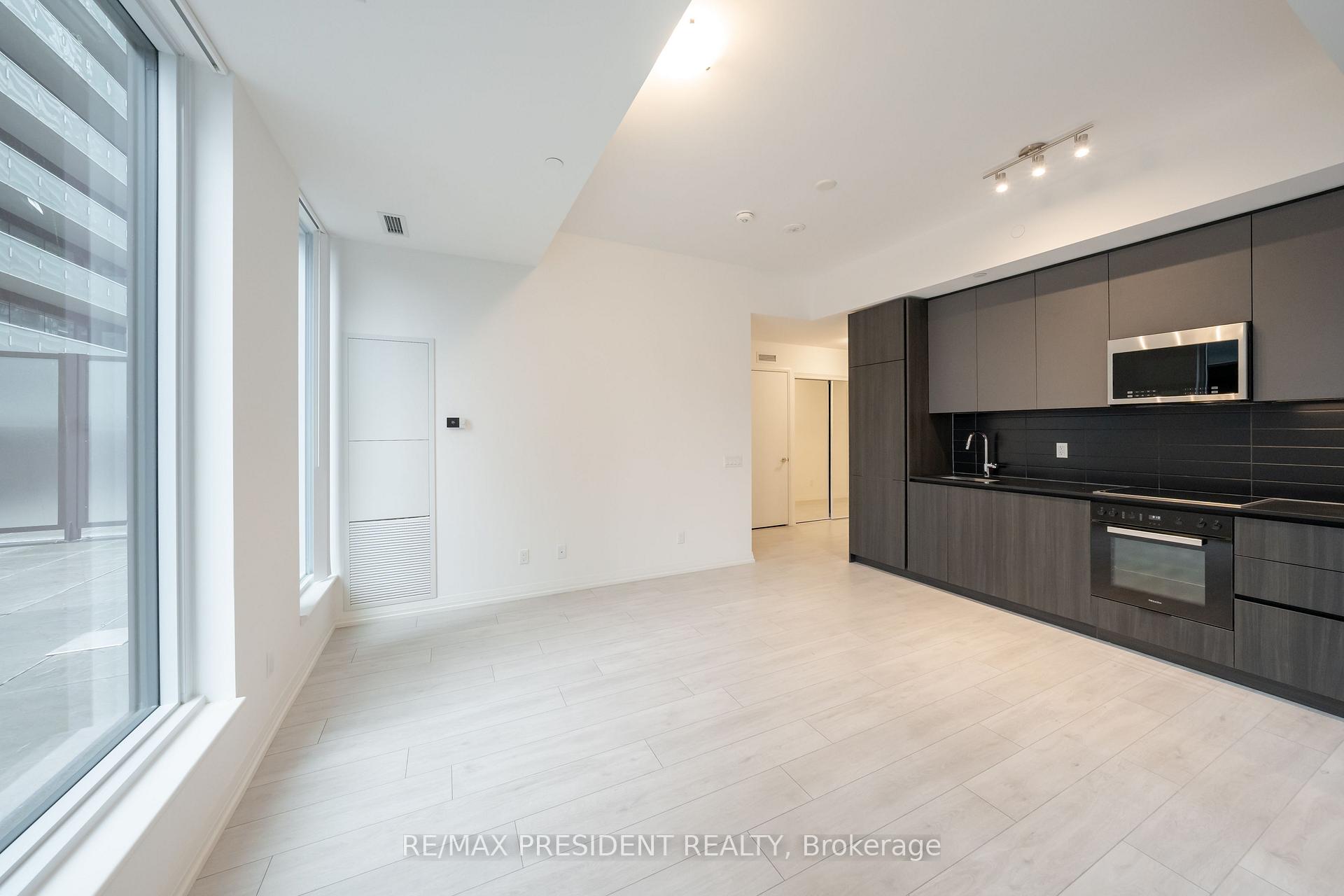Photo 25 of Unit 822, 400 King Street W, Toronto, Waterfront Communities — HOMEH