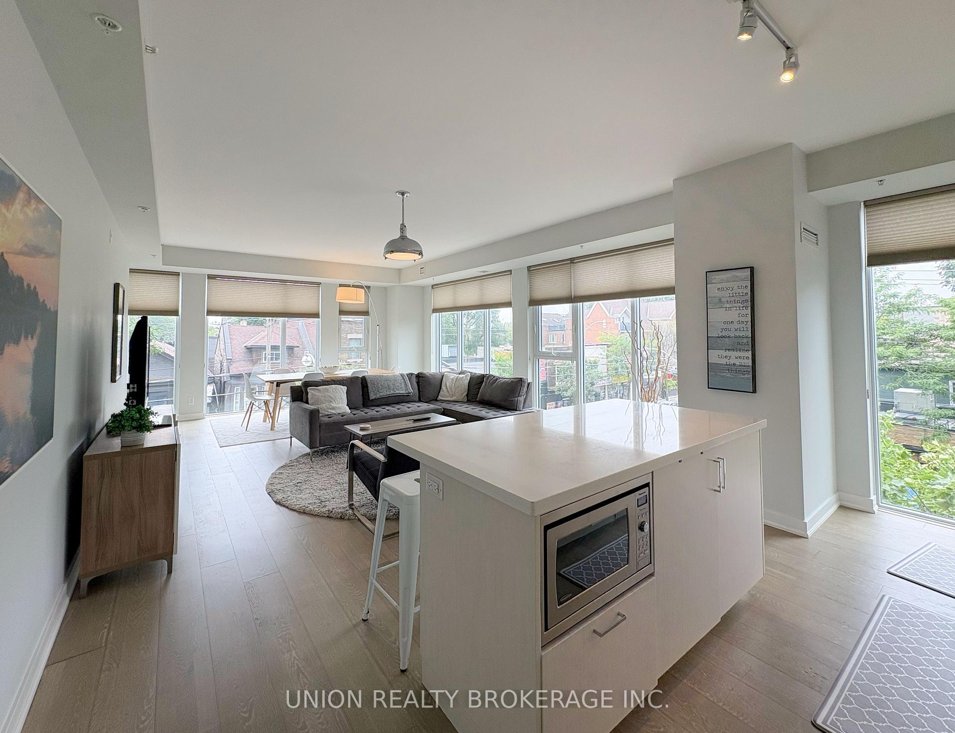 Photo 18 of Unit 307, 1960 Queen Street, Toronto, The Beaches — HOMEH