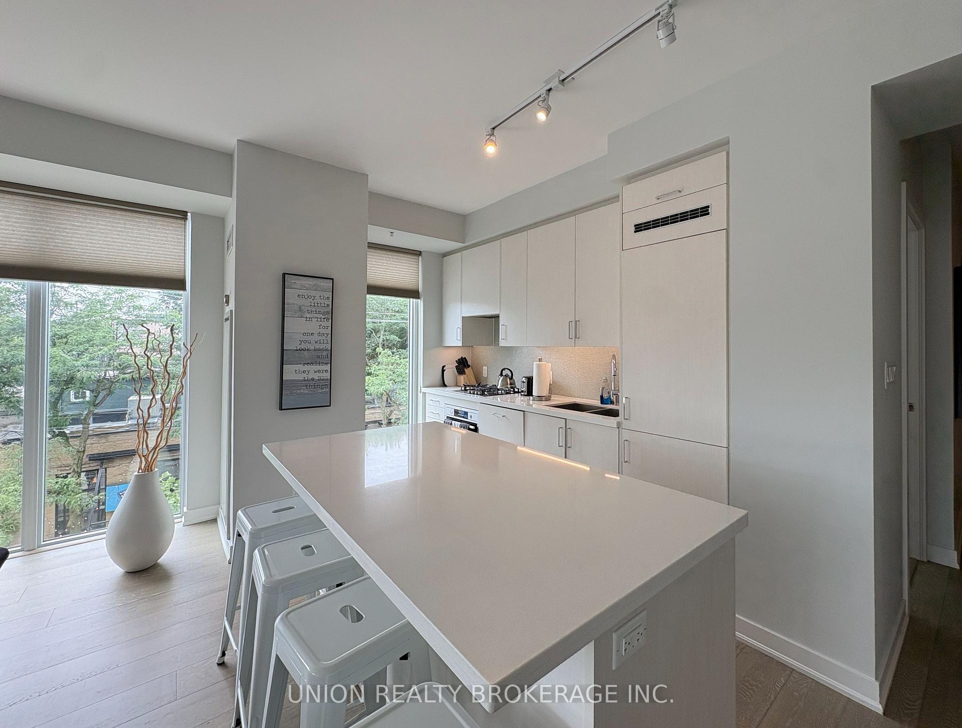 Photo 20 of Unit 307, 1960 Queen Street, Toronto, The Beaches — HOMEH