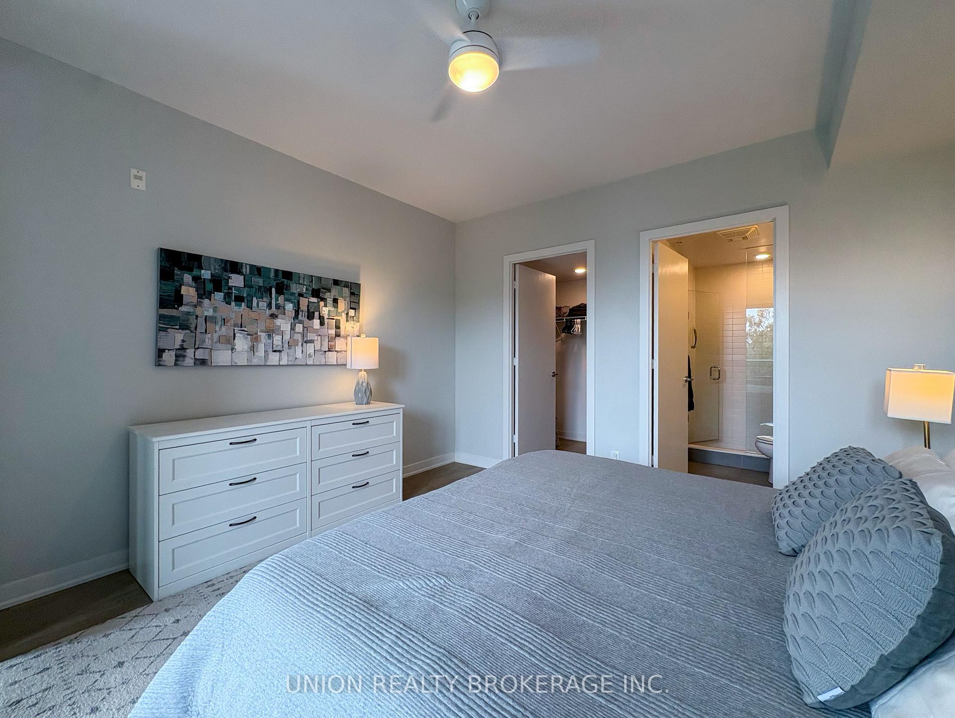 Photo 25 of Unit 307, 1960 Queen Street, Toronto, The Beaches — HOMEH