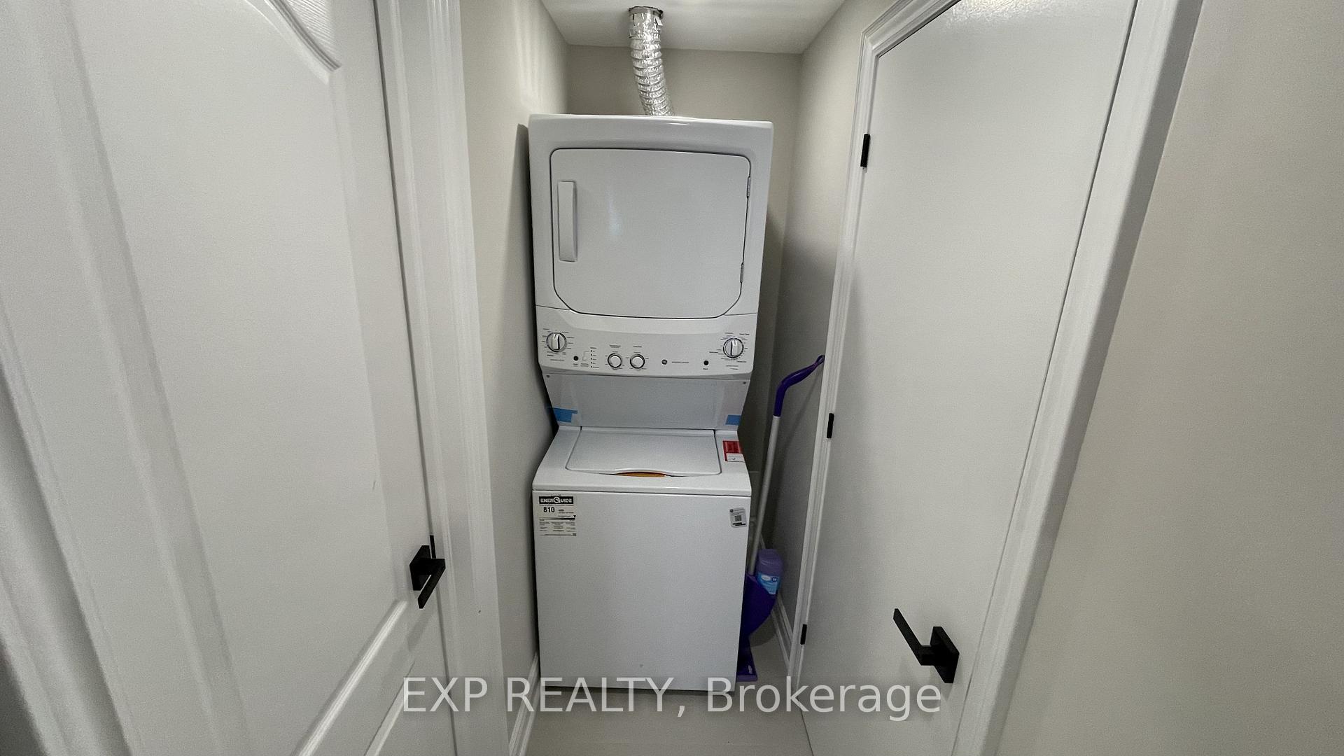 Photo 12 of Unit Basement, 94 Lensmith Drive, Aurora, Aurora Highlands — HOMEH