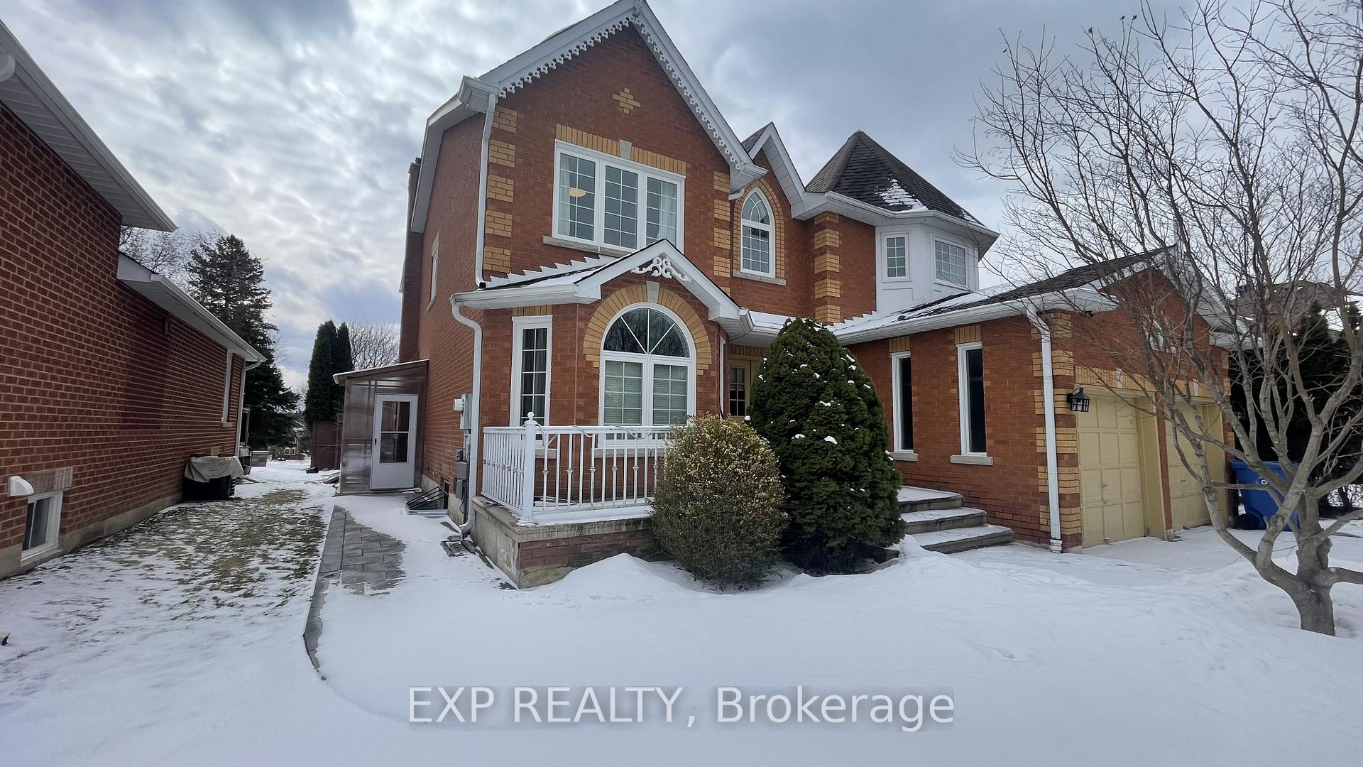 Photo 14 of Unit Basement, 94 Lensmith Drive, Aurora, Aurora Highlands — HOMEH