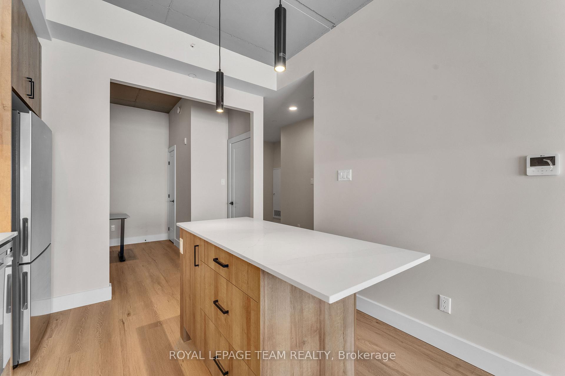 Photo 14 of Unit 305, 1008 Rogers Crescent, Brockville, Brockville — HOMEH