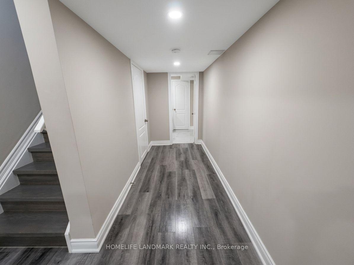 Photo 35 of 59 Checkerberry Crescent, Brampton, Sandringham-Wellington — HOMEH
