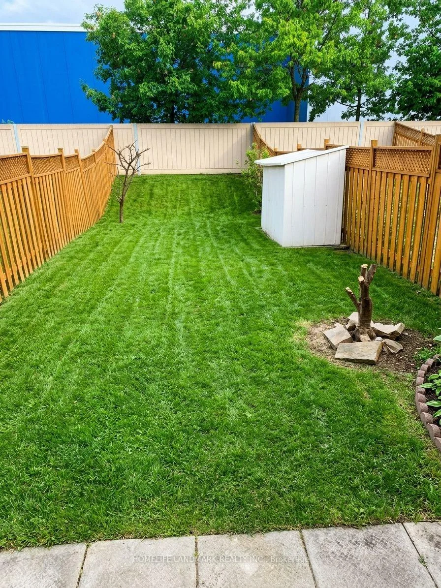 Photo 42 of 59 Checkerberry Crescent, Brampton, Sandringham-Wellington — HOMEH