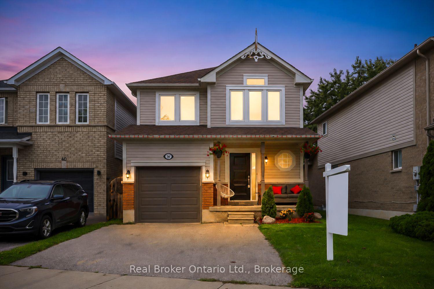 Photo 2 of 36 Bannister Street, Clarington, Bowmanville — HOMEH