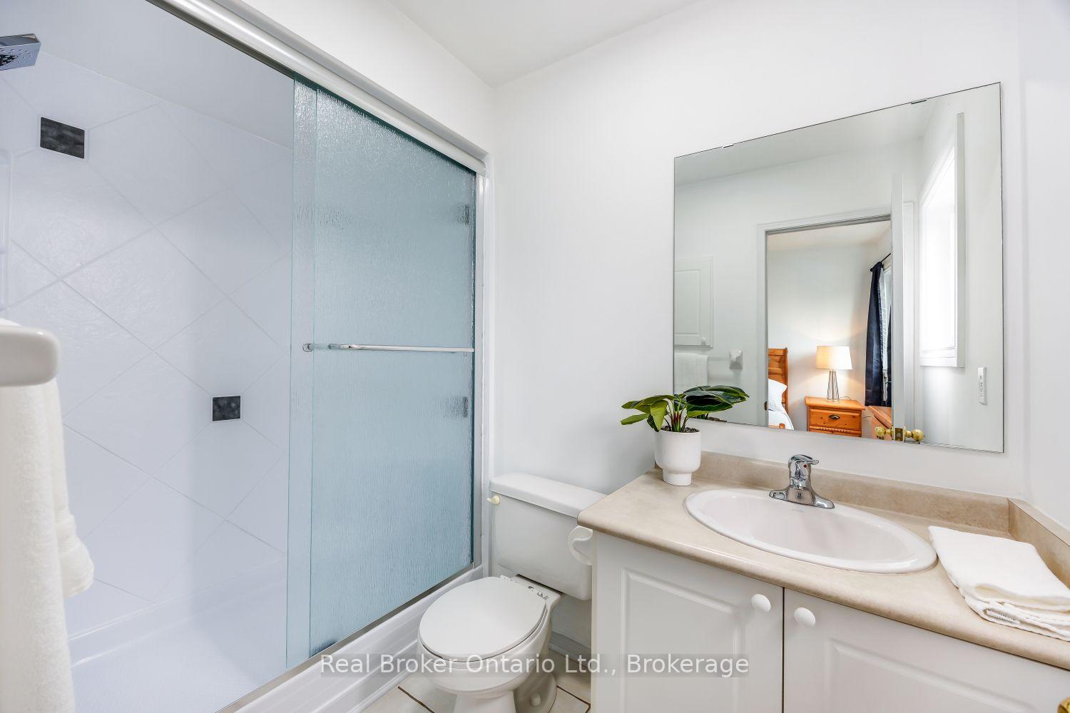 Photo 20 of 36 Bannister Street, Clarington, Bowmanville — HOMEH