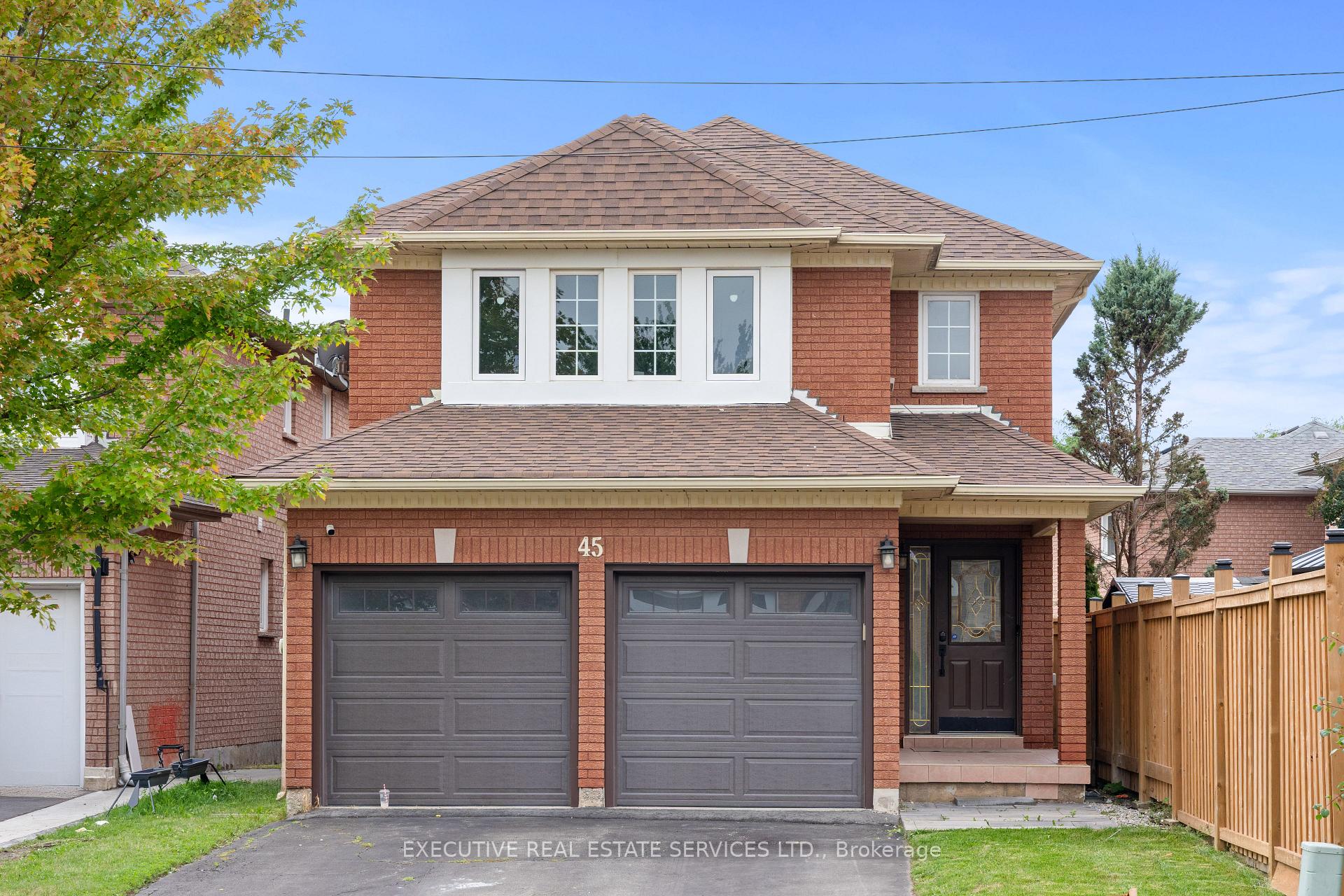 Photo 1 of 45 Sahara Trail, Brampton, Sandringham-Wellington — HOMEH