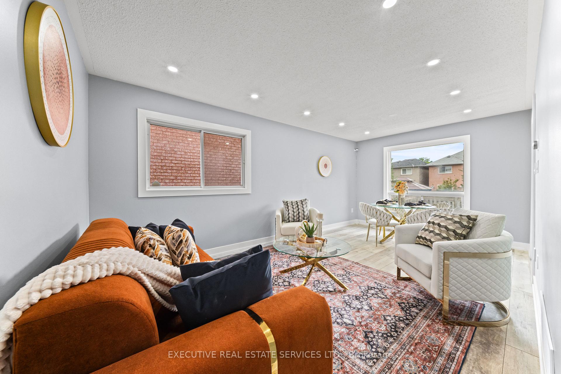 Photo 13 of 45 Sahara Trail, Brampton, Sandringham-Wellington — HOMEH