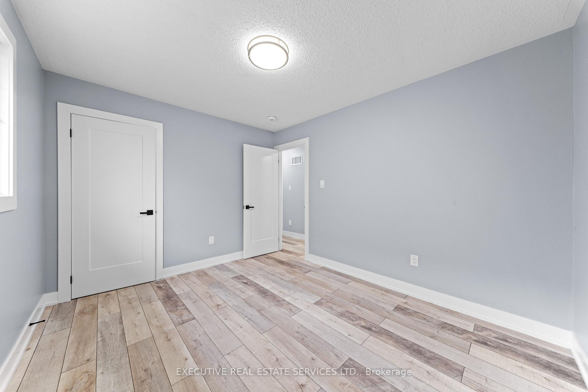 Photo 27 of 45 Sahara Trail, Brampton, Sandringham-Wellington — HOMEH