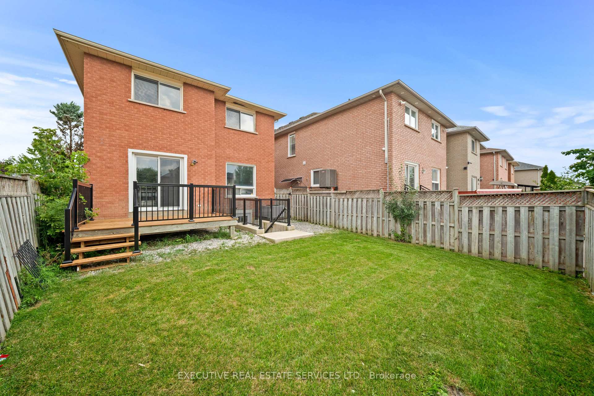 Photo 43 of 45 Sahara Trail, Brampton, Sandringham-Wellington — HOMEH