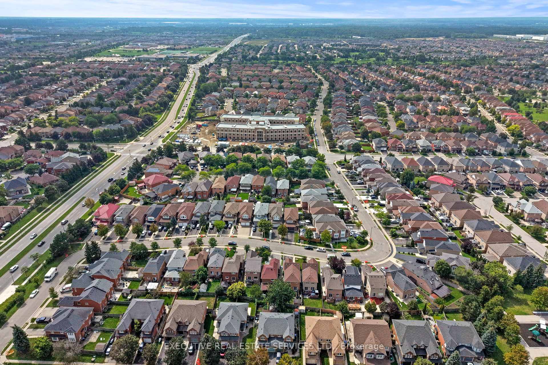 Photo 49 of 45 Sahara Trail, Brampton, Sandringham-Wellington — HOMEH