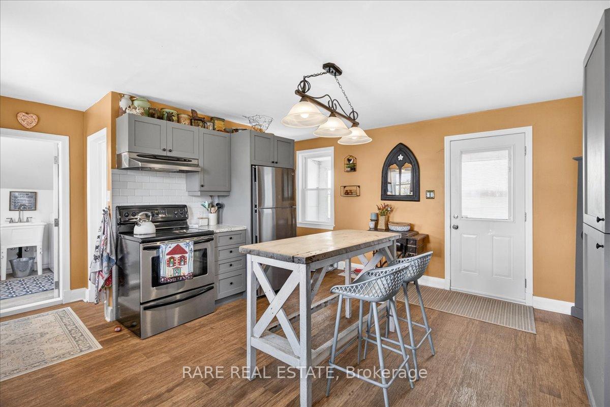 Photo 8 of 4961 Concession 9 Road, Clearview, Rural Clearview — HOMEH