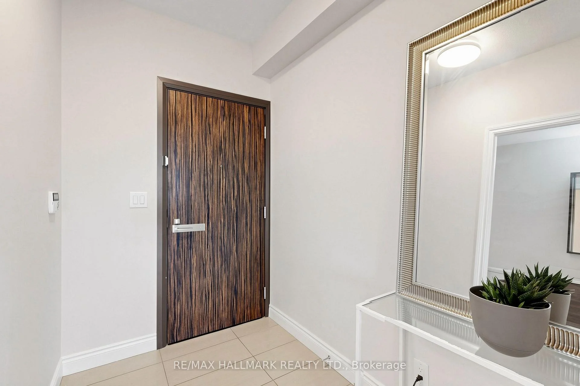 Photo 18 of Unit 1003, 325 South Park Road, Markham, Commerce Valley — HOMEH