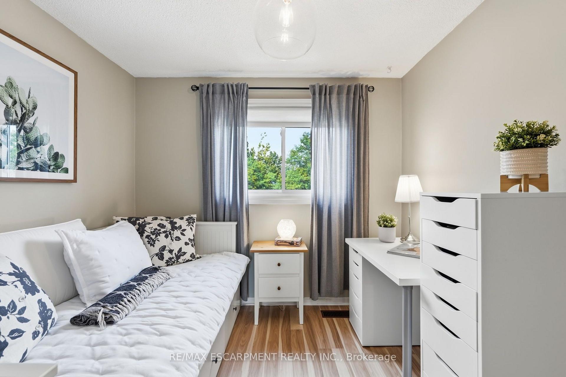 Photo 21 of Unit 50, 1115 Paramount Drive, Hamilton, Stoney Creek — HOMEH