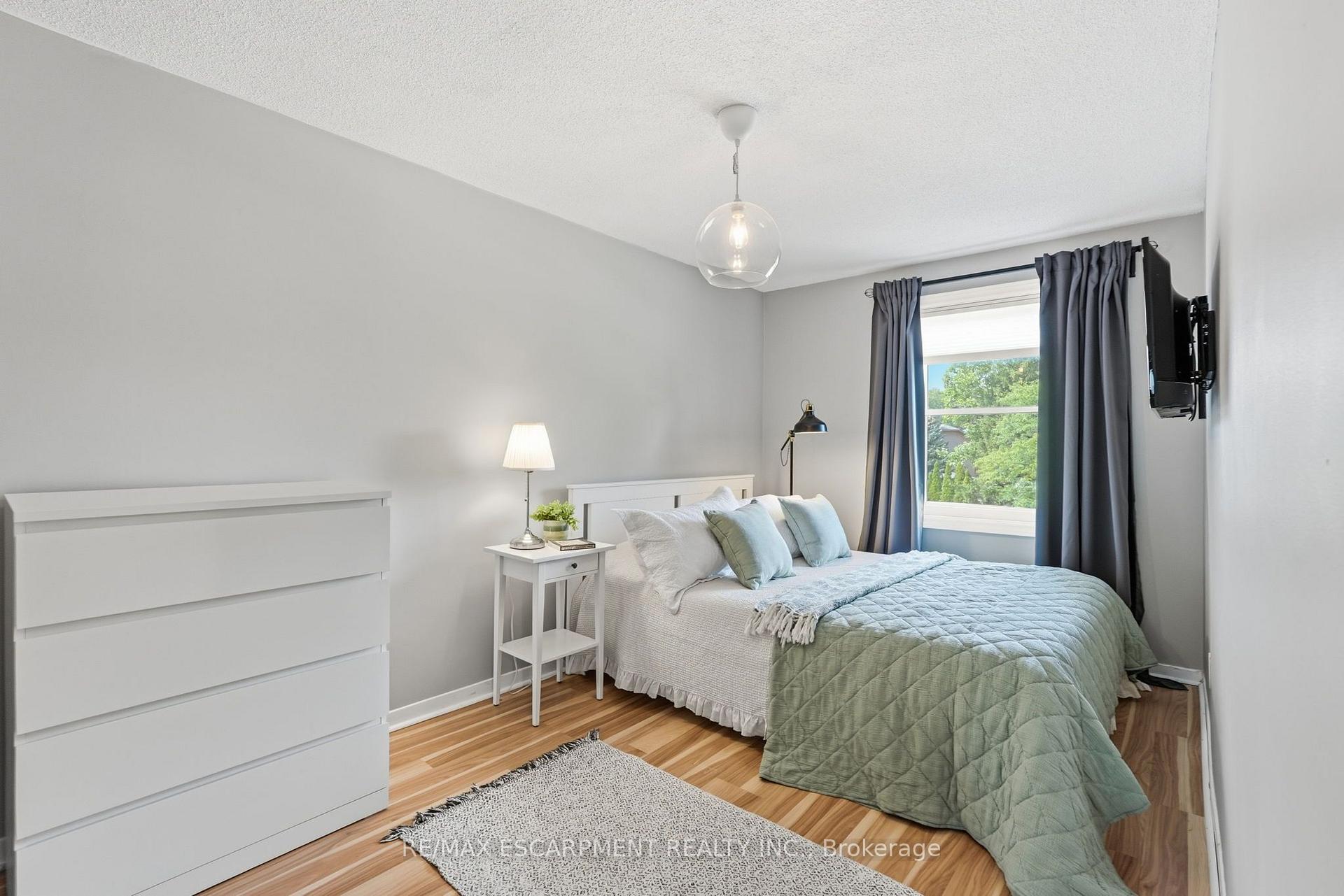 Photo 23 of Unit 50, 1115 Paramount Drive, Hamilton, Stoney Creek — HOMEH